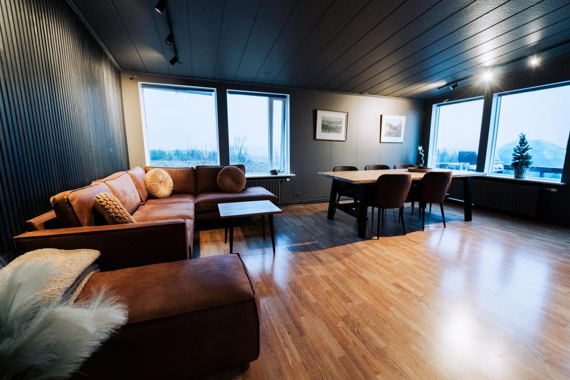 Golden Circle Luxury Cottages Lake View Selfoss Zewnętrze zdjęcie